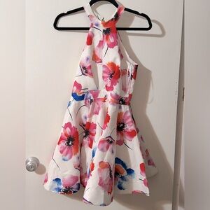 Cute summer dress.